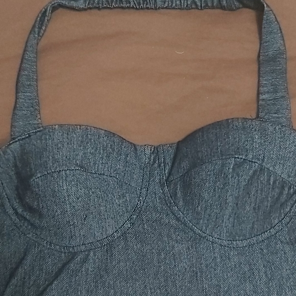 Dress - Picture 3 of 3